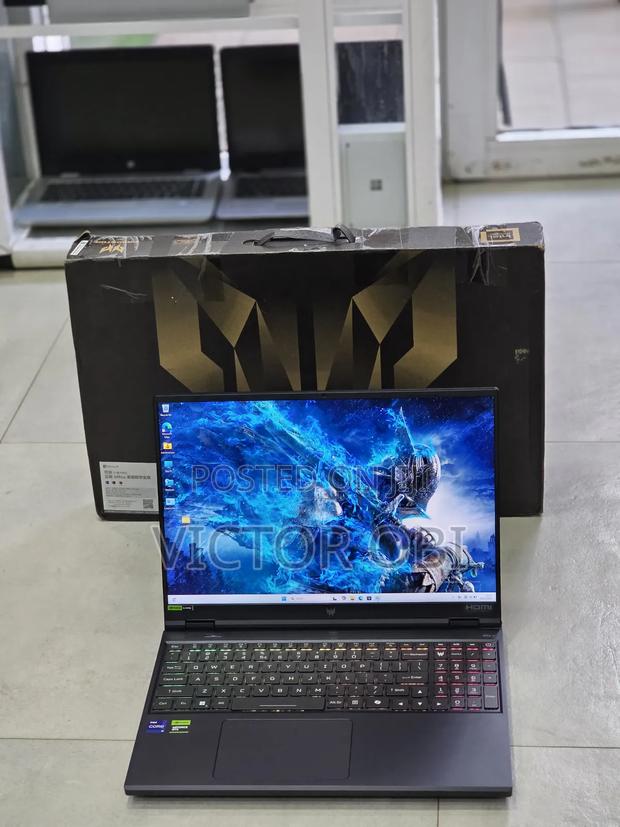 New Laptop Acer Predator Helios 16 16GB Intel Core i7 SSD 1T · Photo 3