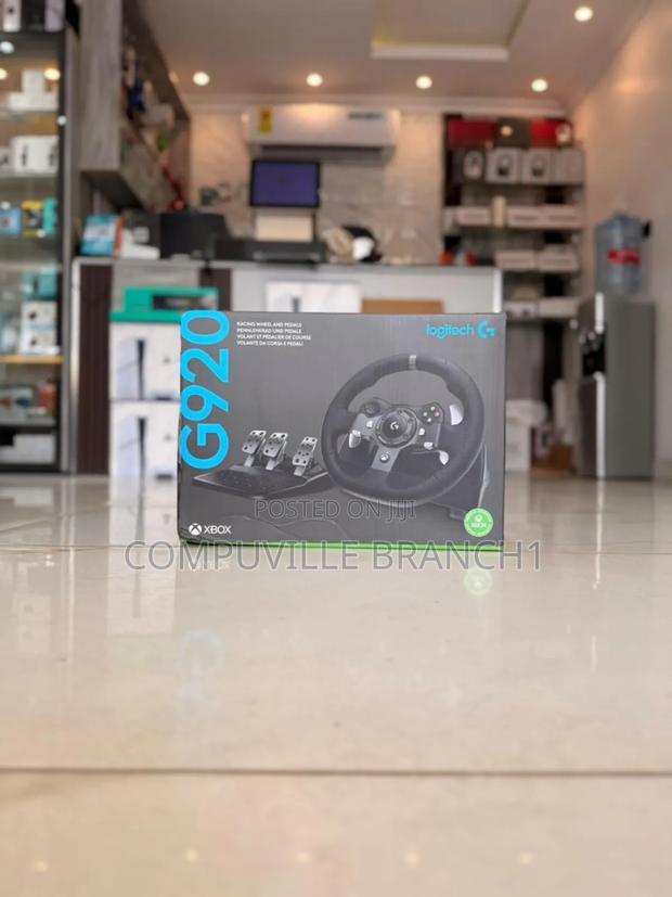 Logitech G920 Xbox Driving Wheels · Photo 1