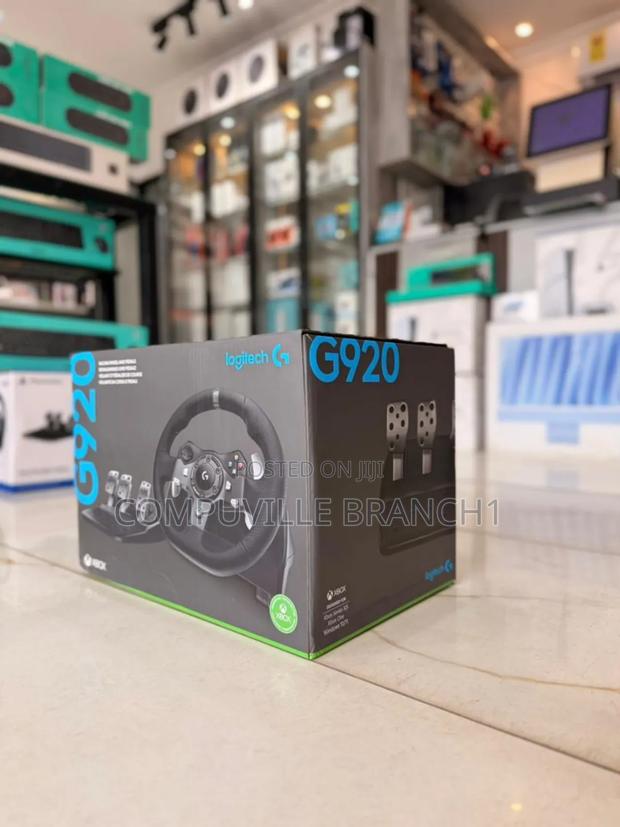 Logitech G920 Xbox Driving Wheels · Photo 2