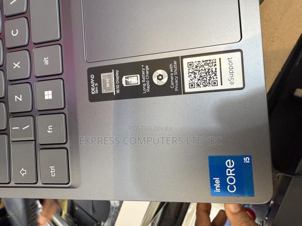 Laptop Lenovo Ideapad 3 16GB Intel Core I5 SSHD (Hybrid) 512GB · Photo 5