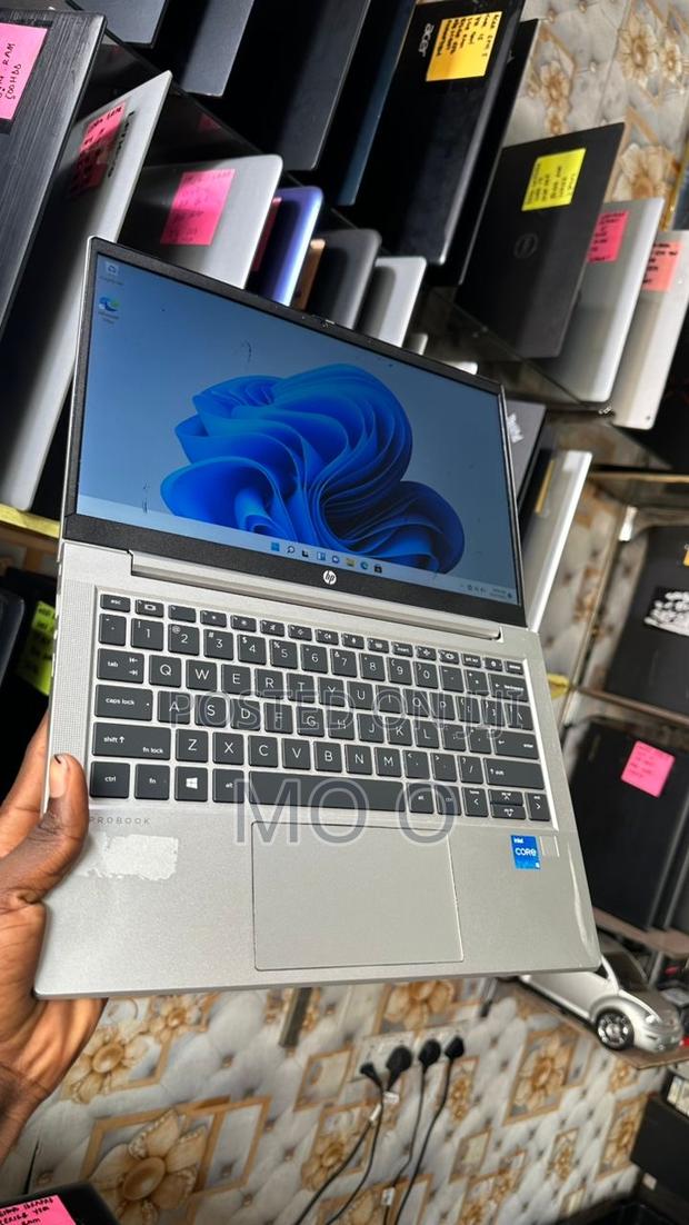 Laptop HP ProBook 430 G8 16GB Intel Core I5 SSD 512GB · Photo 4