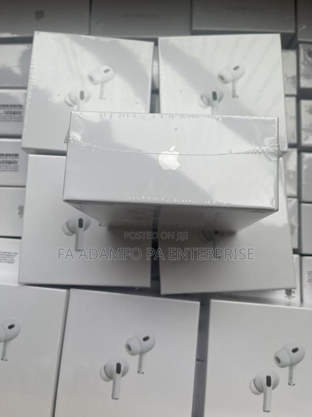 Airpods Pro 2nd Gen · Photo 3