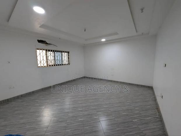 3bdrm Bungalow in Oyarifa for sale · Photo 6
