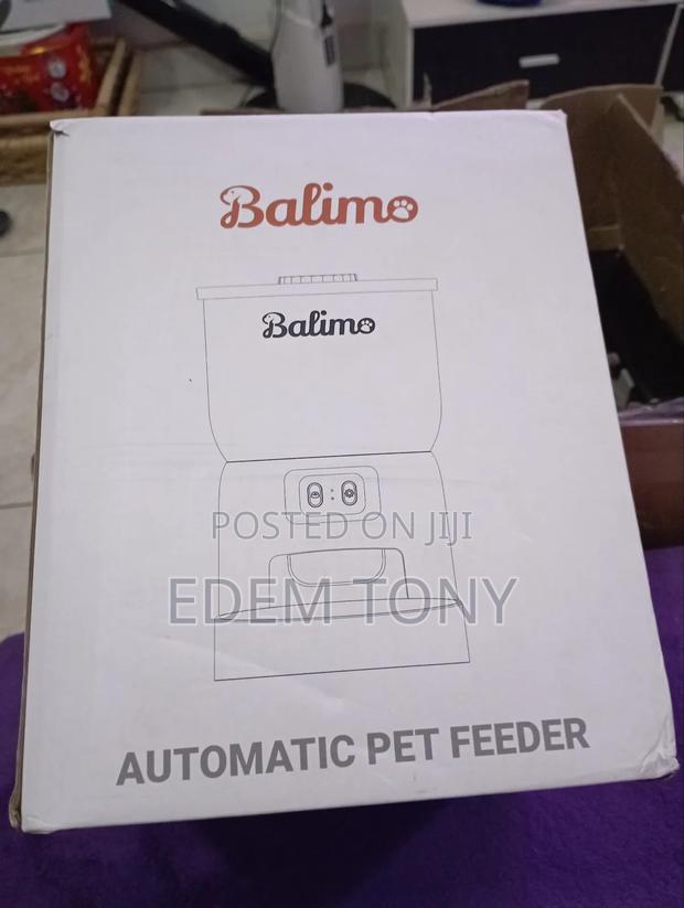 Balimo Automatic Pet Feeder for Dogs and Cats · Photo 1