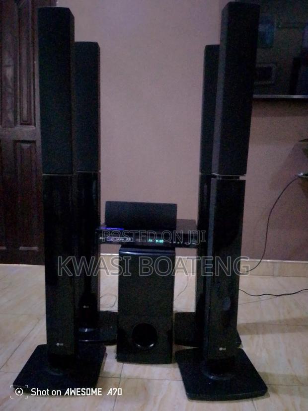 Original Smart LG Home Theater · Photo 2