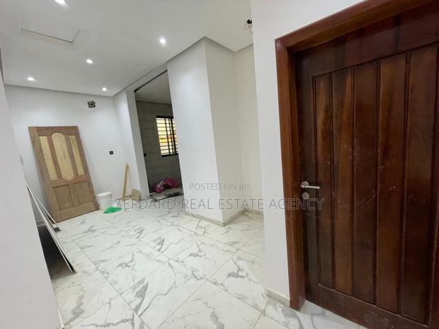 3bdrm House in Pokuase for sale · Photo 3