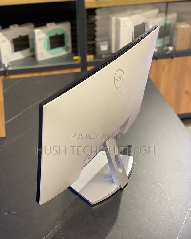 Dell 24 Ips Edgeless Wide Monitor · Photo 3