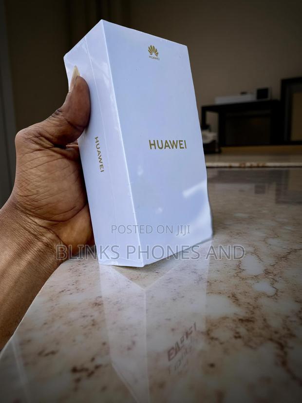 New Huawei P30 Pro 128 GB Silver · Photo 1
