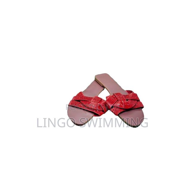 Premium Slippers · Photo 5