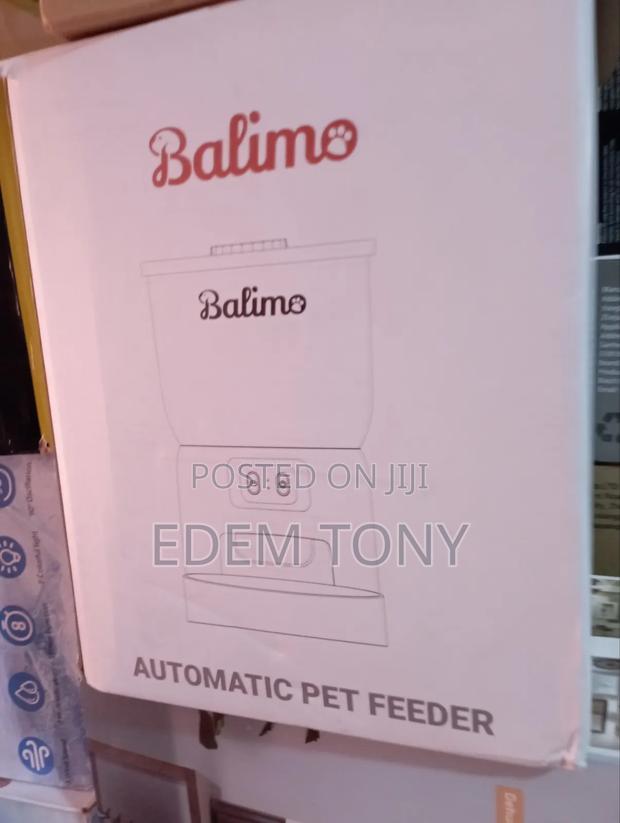 Balimo Automatic Pet Feeder for Dogs and Cats · Photo 2