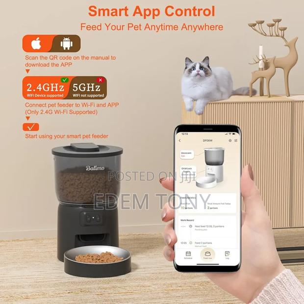Balimo Automatic Pet Feeder for Dogs and Cats · Photo 5
