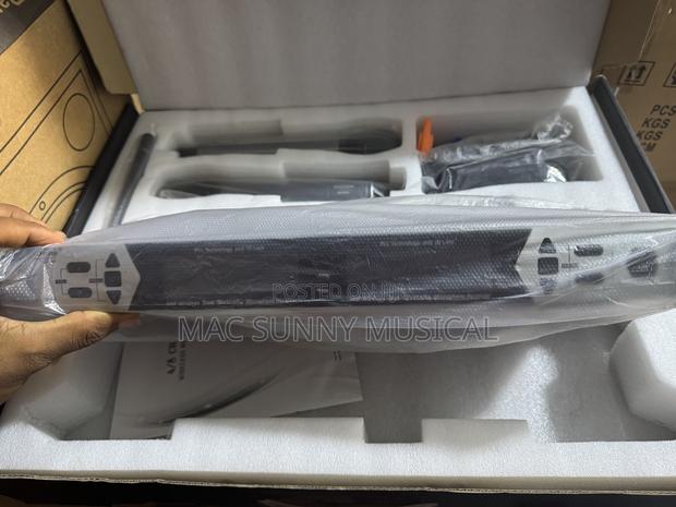 Wireless 2in1 Microphone Winford Wf8900 · Photo 2