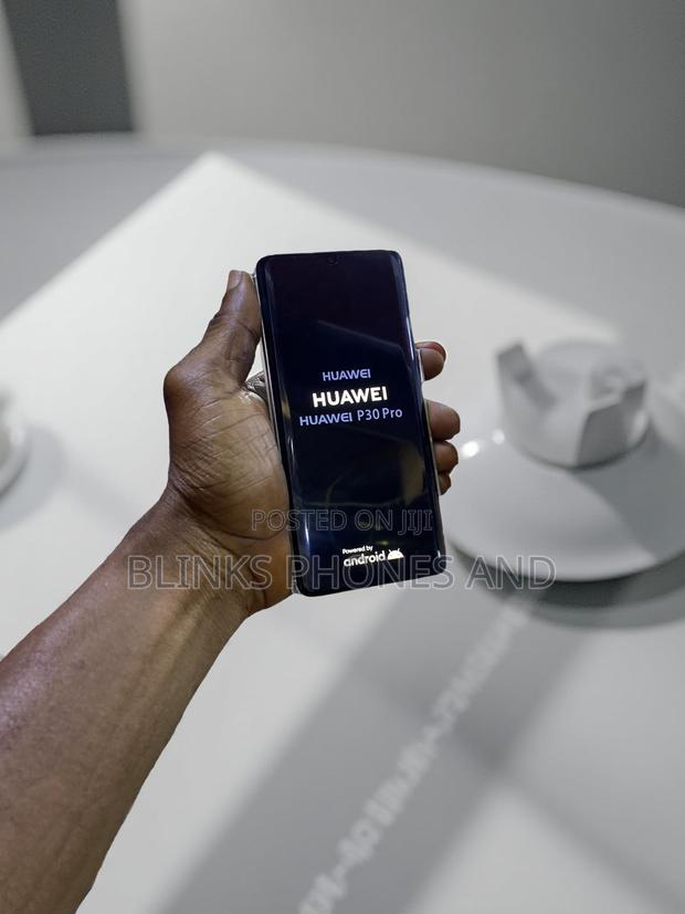 Huawei P30 Pro 128 GB Blue · Photo 1