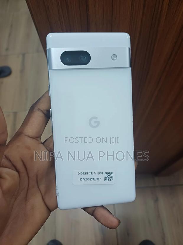 Google Pixel 7a 128 GB Silver · Photo 1