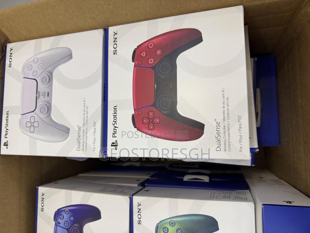 Ps5 Original Controllers ( New Colors ) · Photo 3