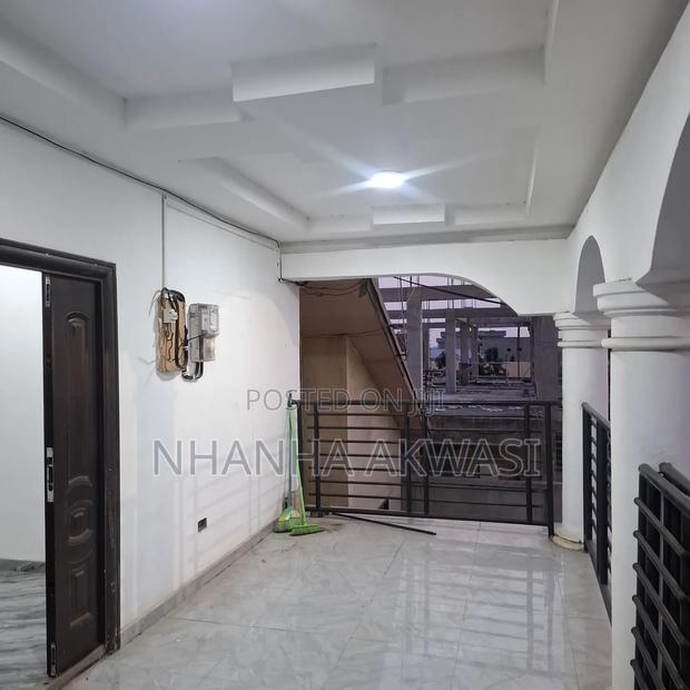 3bdrm Apartment in Lashibi Klagon Ndc, Sakumono for rent · Photo 3