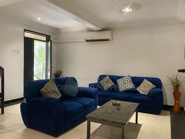 Excelling Furnished 2 Bed Apartment at Spintex · Photo 2