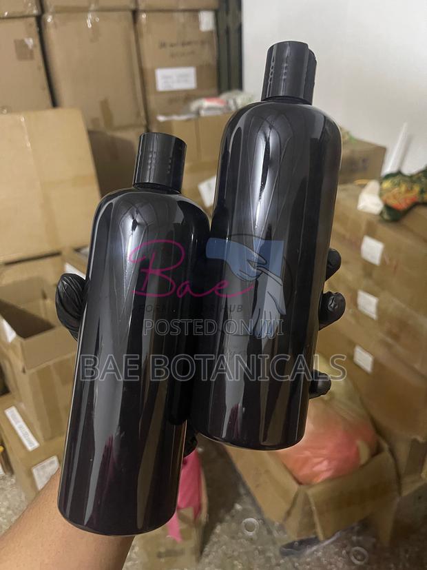 500ml Black Bottle With Press Lid · Photo 1