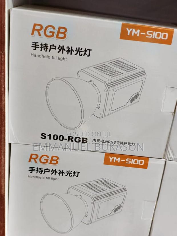 Rechargeable S100 RGB Light for Photo and Video Camera · Photo 1