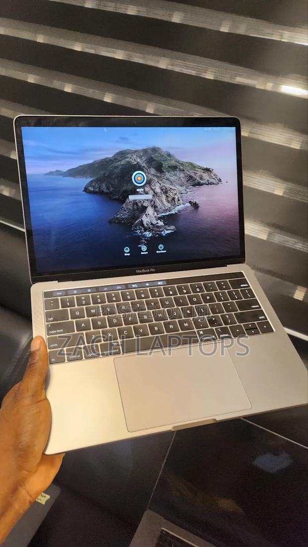 Laptop Apple MacBook 2018 8GB Intel Core I7 SSD 512GB · Photo 3