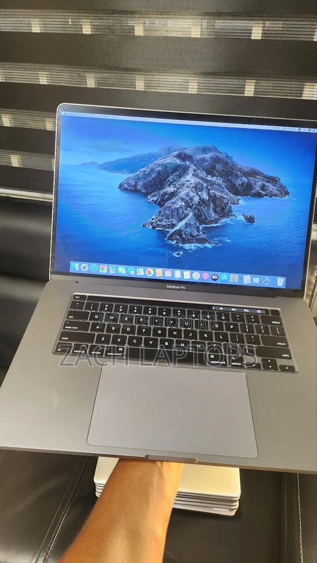 Laptop Apple MacBook Pro 2017 16GB Intel Core i7 SSD 512GB · Photo 3