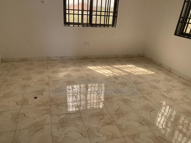 1bdrm Room & Parlour in Amasaman Ashalaja, Pokuase for rent · Photo 4