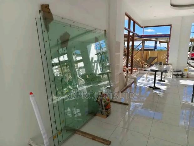 Best Glass Aluminum Work Professional · Photo 3