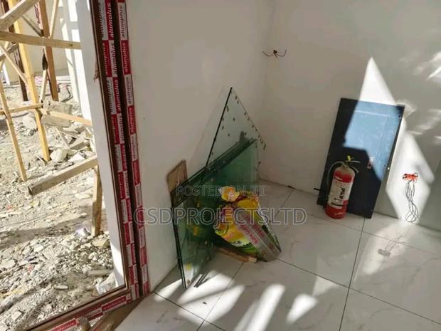 Best Glass Aluminum Work Professional · Photo 4