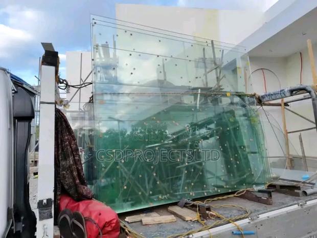 Best Glass Aluminum Work Professional · Photo 5