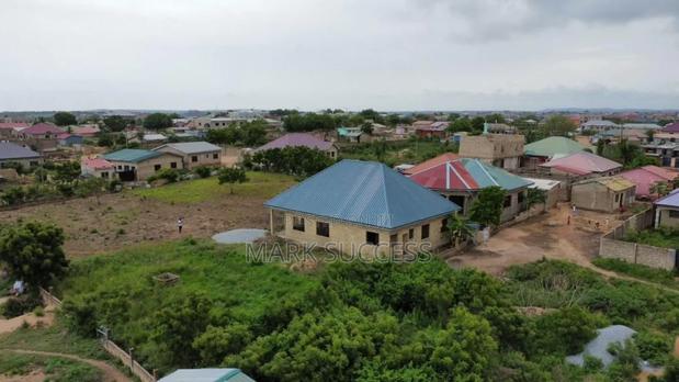 3bdrm House in Kasoa for sale · Photo 2