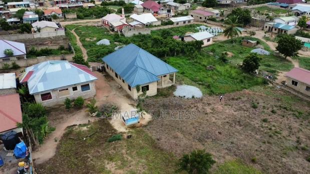 3bdrm House in Kasoa for sale · Photo 4