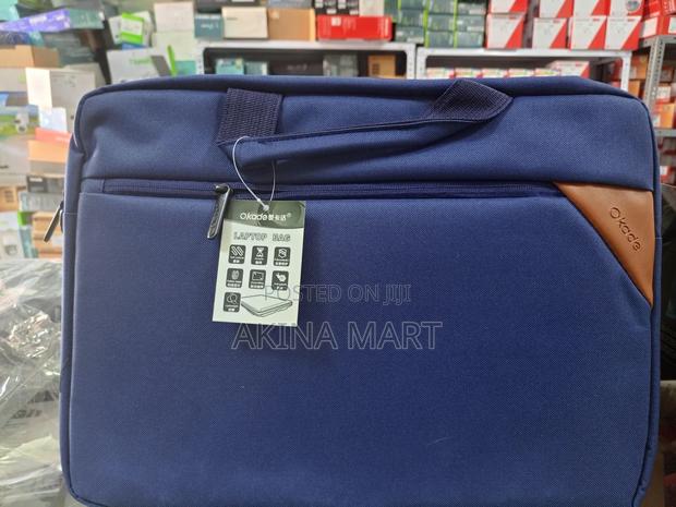 Okade Laptop Bag 15.6 · Photo 1