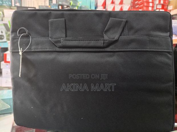 Okade Laptop Bag 15.6 · Photo 2