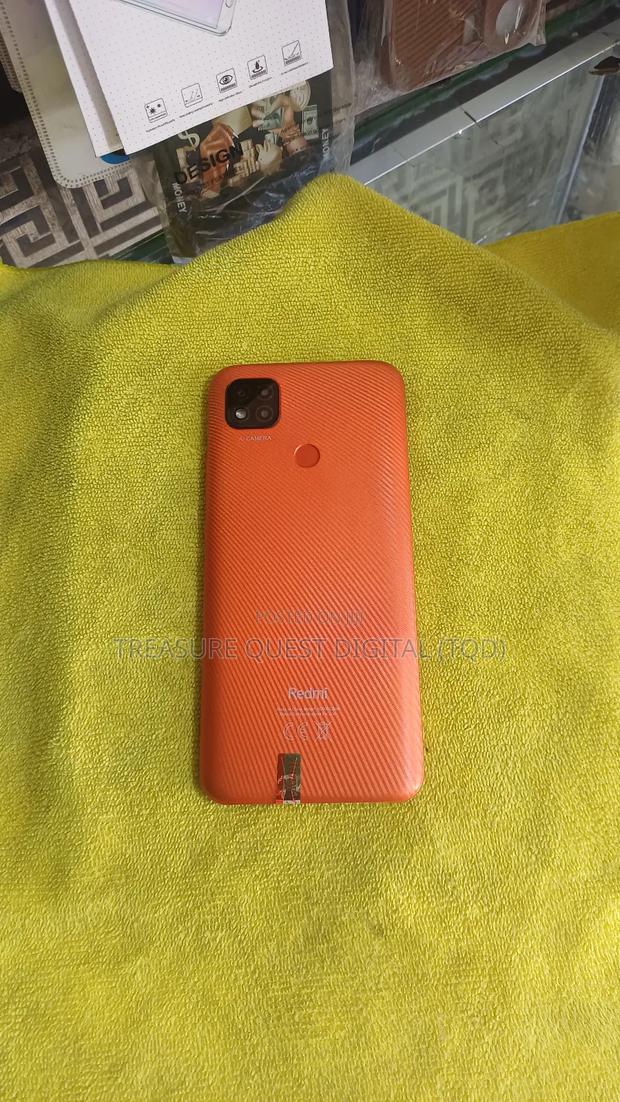 Xiaomi Redmi 9C 128 GB Red · Photo 3