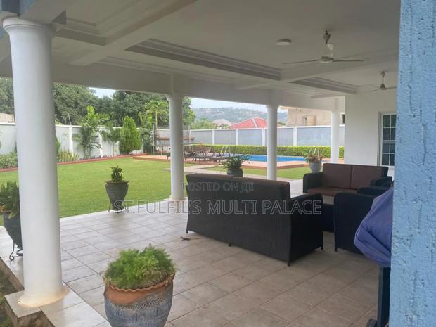 5bdrm House in Oyarifa Aburi, Adenta for sale · Photo 3