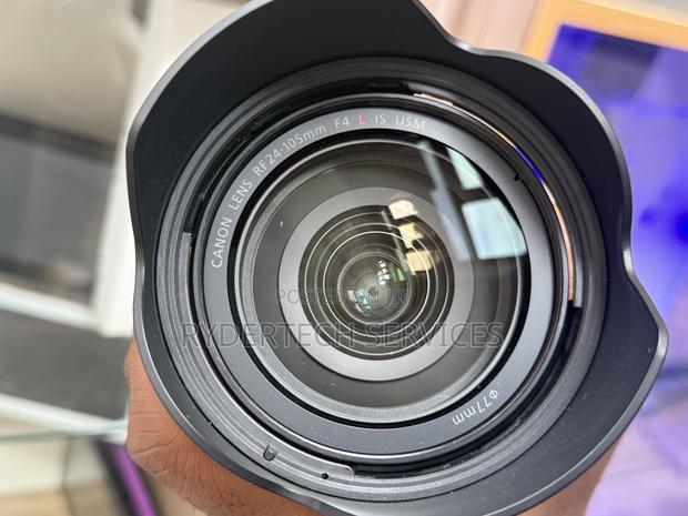 Canon Rf Lense 24-105 F4 · Photo 2