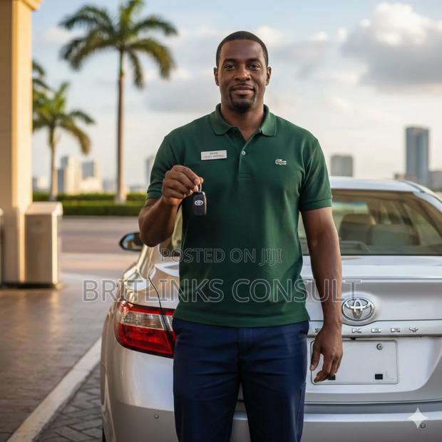 Stress-Free Airport Pick Up Services Available Book Now! · Photo 1