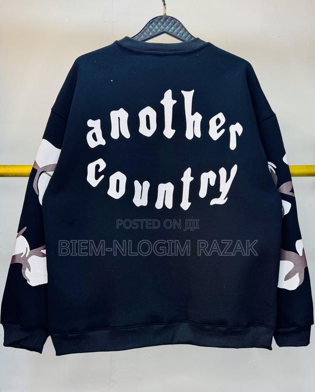 Hellstar Thick N Heavy Sweaters Available in Stock · Photo 2