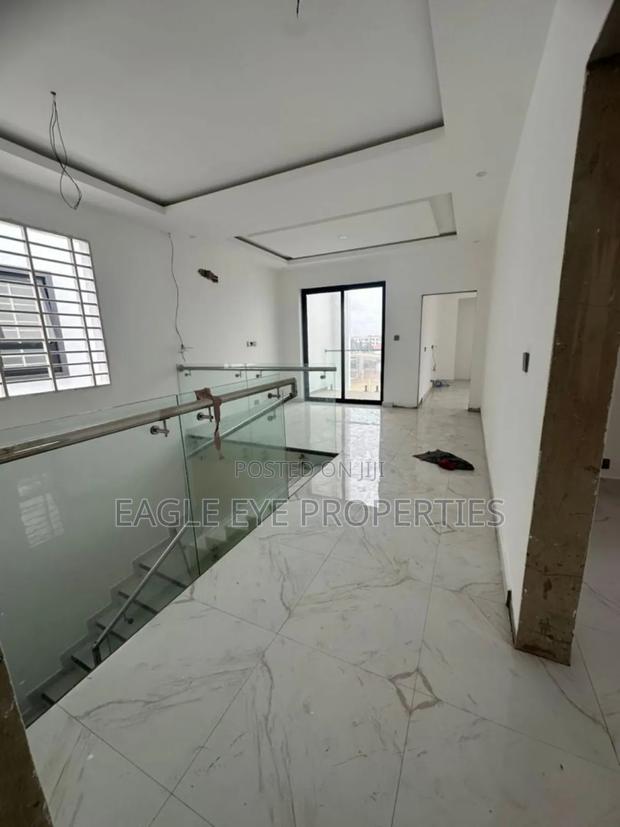 4bdrm House in Sakumono for sale · Photo 6