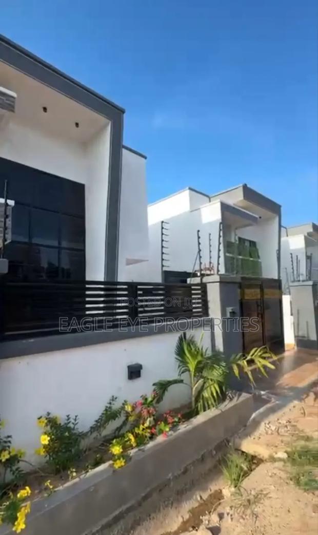 4bdrm House in Sakumono for sale · Photo 1