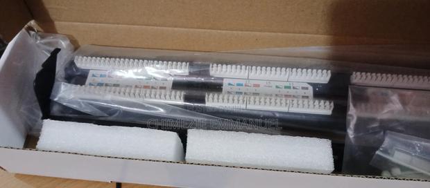 24 Port Patch Panel Management · Photo 1