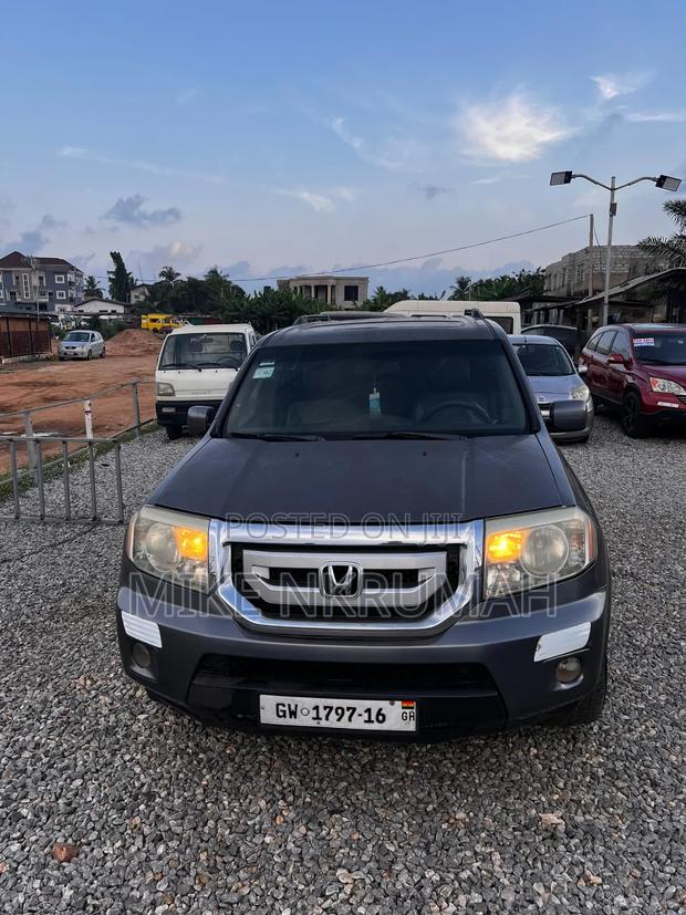 Honda Pilot 2010 Gray · Photo 1
