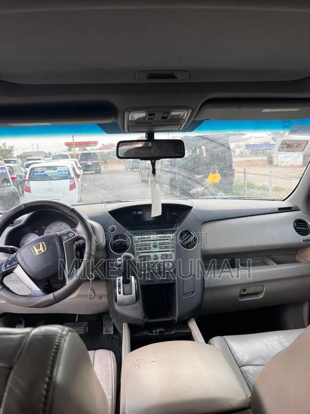 Honda Pilot 2010 Gray · Photo 3