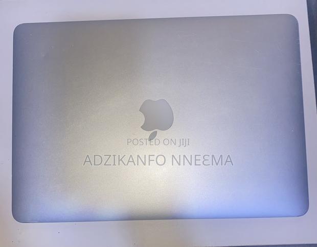 Laptop Apple MacBook Air 2015 8GB Intel Core I5 SSD 250GB · Photo 2