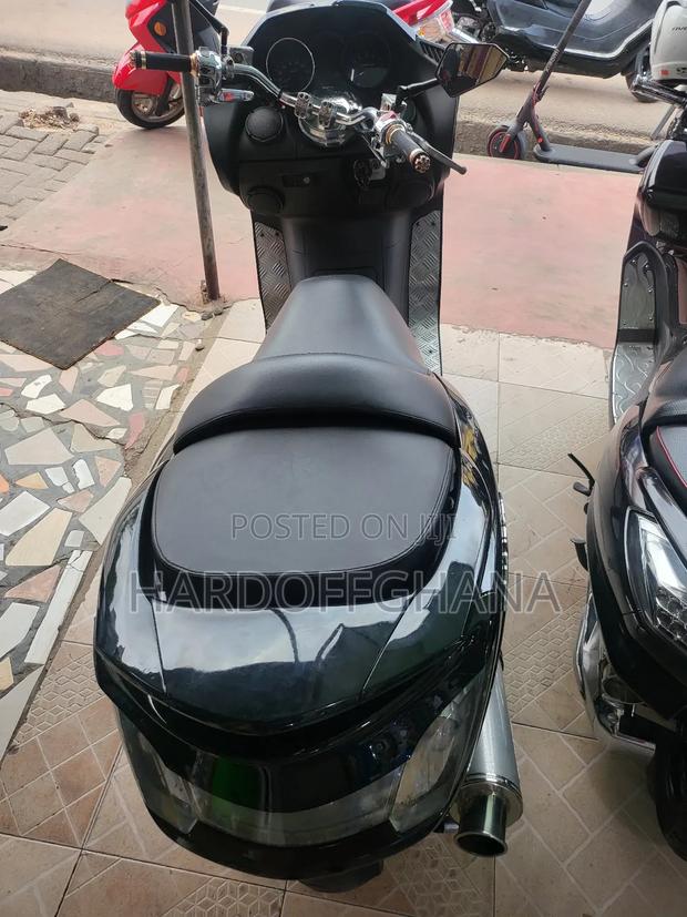 Yamaha Majesty 2010 Black · Photo 3