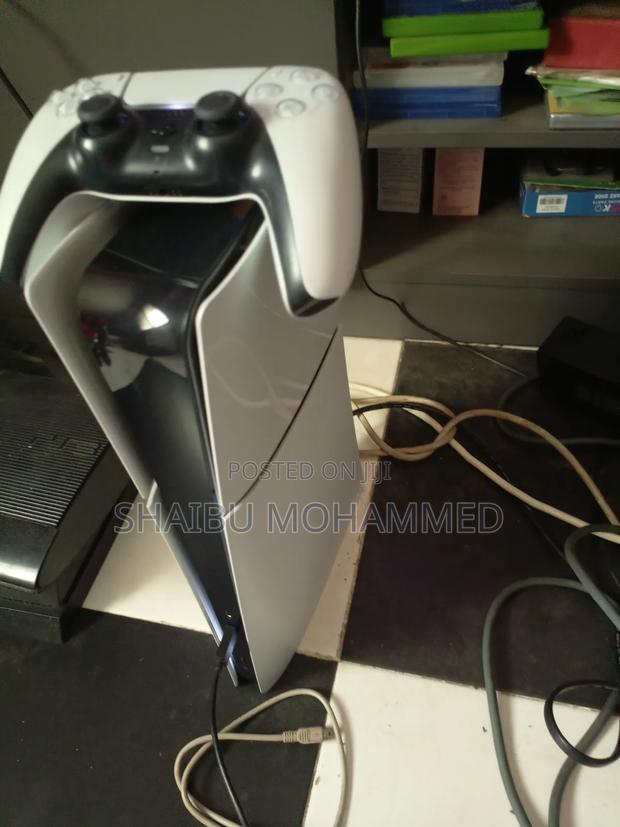Ps5 Slim ( Fc26 and More ) · Photo 1