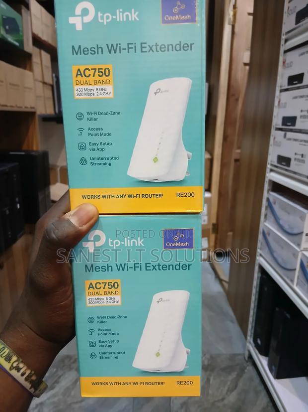 Tp Link Wifi Extender Re220 · Photo 2