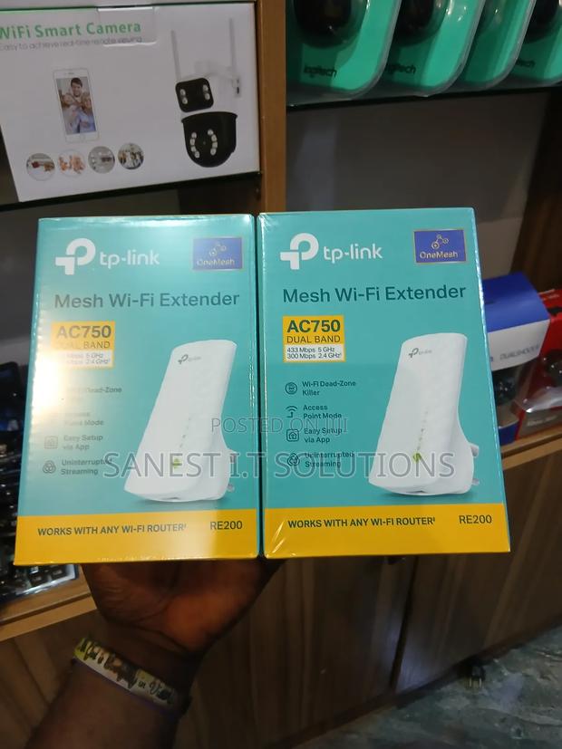 Tp Link Wifi Extender Re220 · Photo 3
