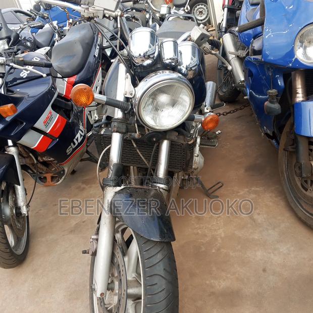 Suzuki 2005 Black · Photo 1