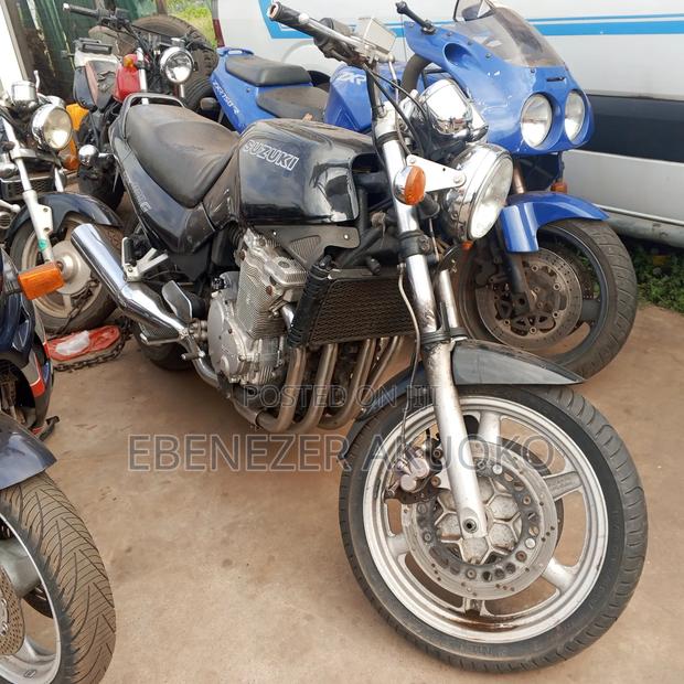 Suzuki 2005 Black · Photo 3